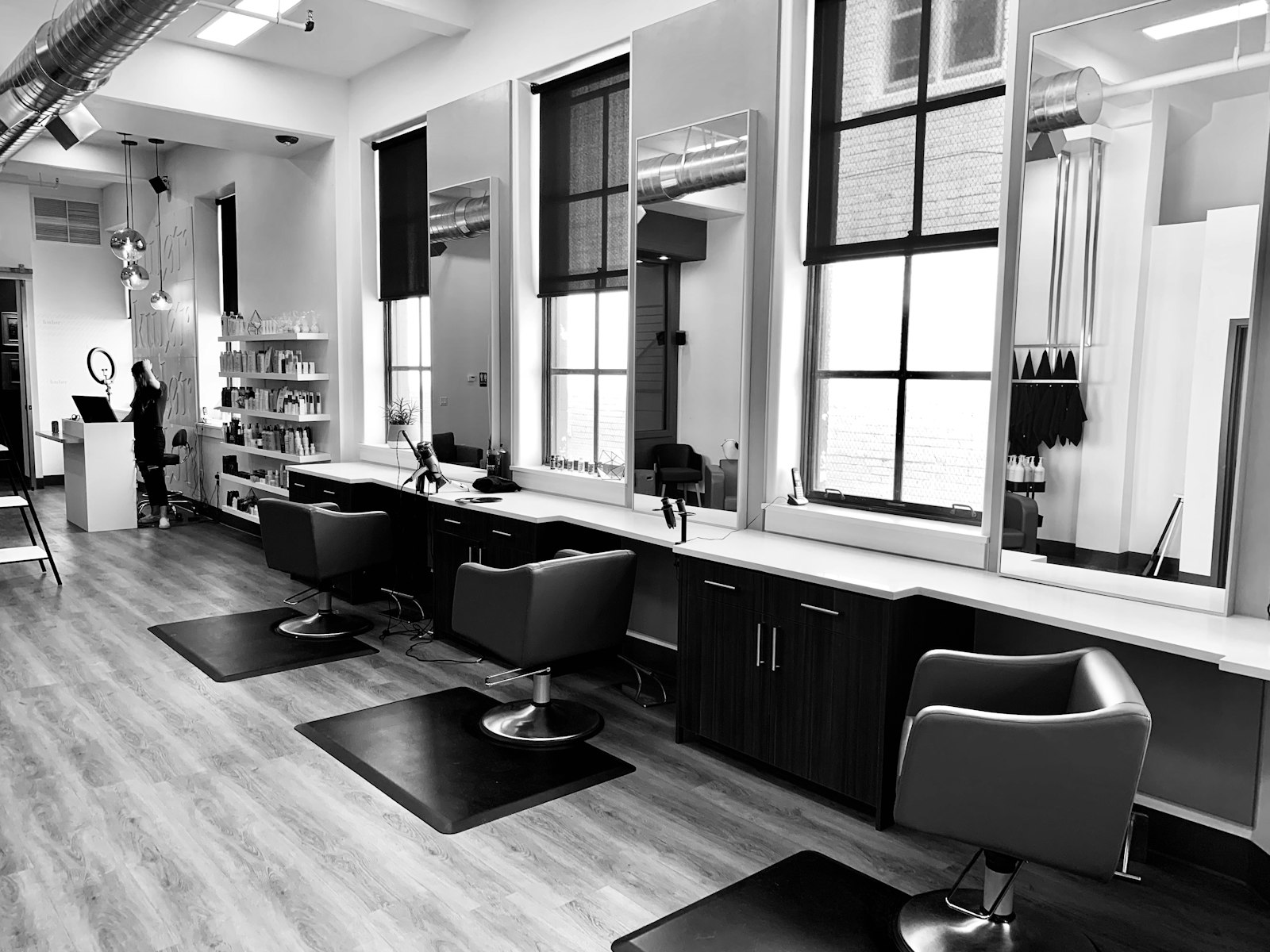Style. Beauty. Renewal.